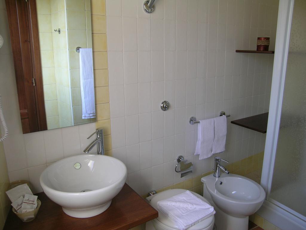 Bed and Breakfast Domus Lilio à Petralia Sottana Chambre photo